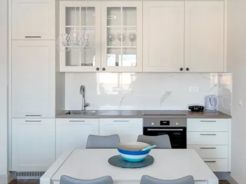 Izdavanje, jednosoban stan, 58m², Luštica Bay, Tivat - image 5