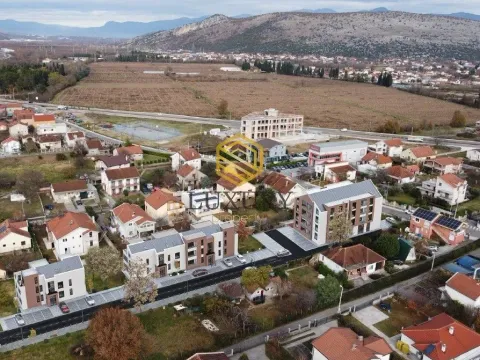 Prodaja, dvosoban stan, 62m², Gornja Gorica, Podgorica - image 2