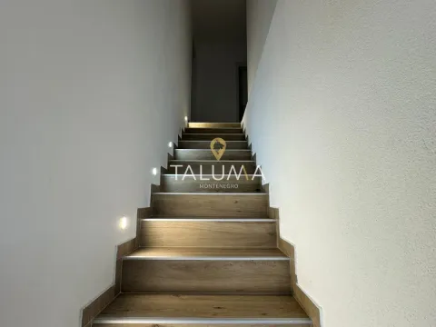 Rent, two bedroom apartment, 100m², Donja Gorica, Podgorica - image 10