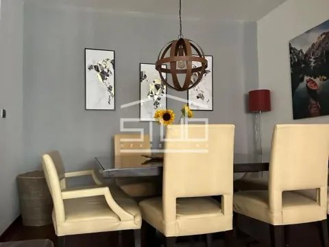 Sale, three bedroom apartment, 103m², Kalenić Pijaca, Vračar Sve Podlokacije - image 5