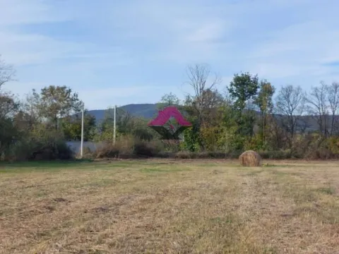 Prodaja, plac, Koraćica, Mladenovac