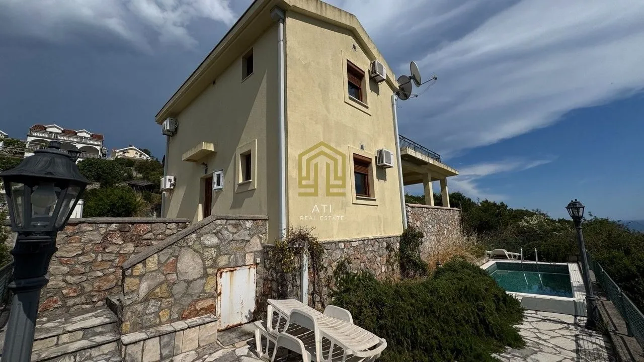 Prodaja, kuća, 256m², Krimovica, Kotor
