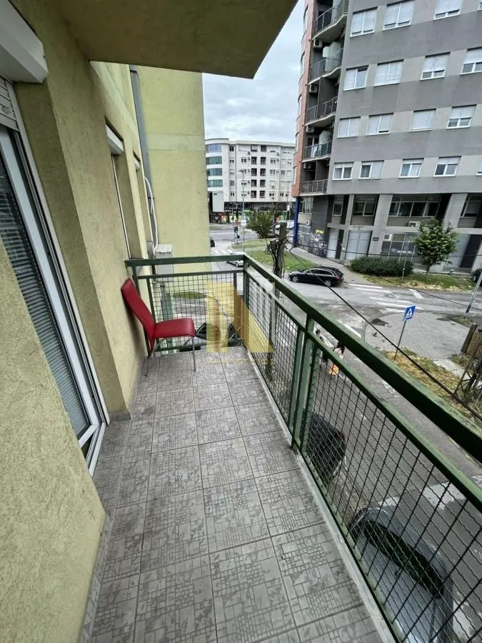 Rent, studio apartment, 26m², Bulevar Evrope, Novi Sad Sve Podlokacije