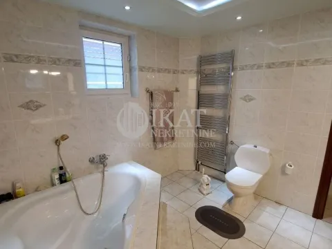 Prodaja, kuća, 250m², Novi Banovci, Stara Pazova - image 7