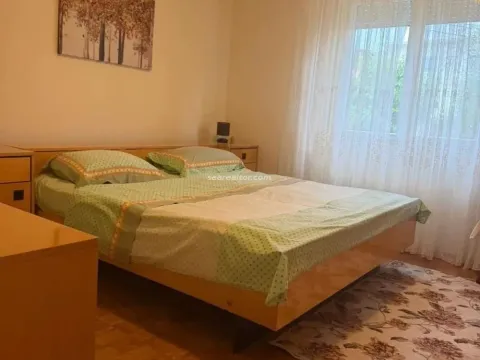 Rent, two bedroom apartment, 100m², Centar, Tivat - image 4