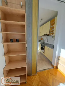Izdavanje, jednosoban stan, 30m², Savski Venac, Beograd - image 6