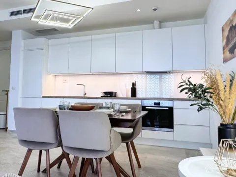 Prodaja, jednosoban stan, 76m², Luštica Bay, Tivat - image 8