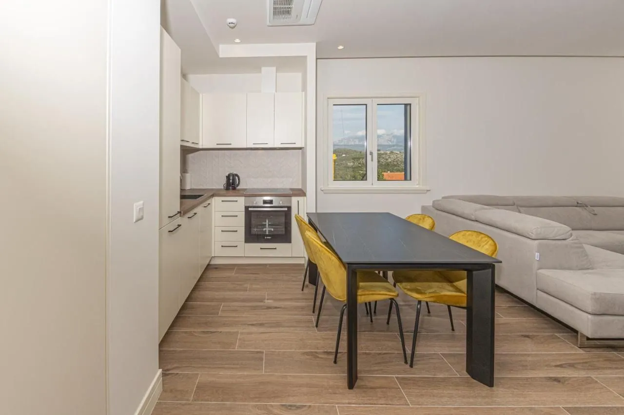 Prodaja, jednosoban stan, 62m², Luštica, Tivat