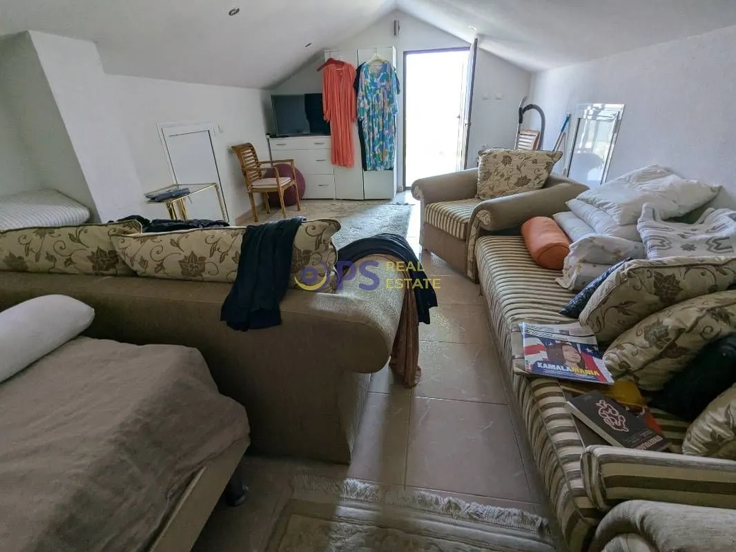Sale, house, 150m², Bar, Crna Gora