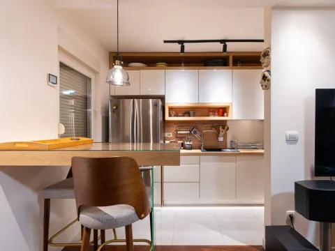 Izdavanje, dvosoban stan, 68m², Central Point, Podgorica - image 9