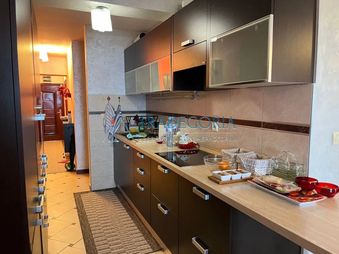 Prodaja, dvosoban stan, 87m², Pržno, Budva