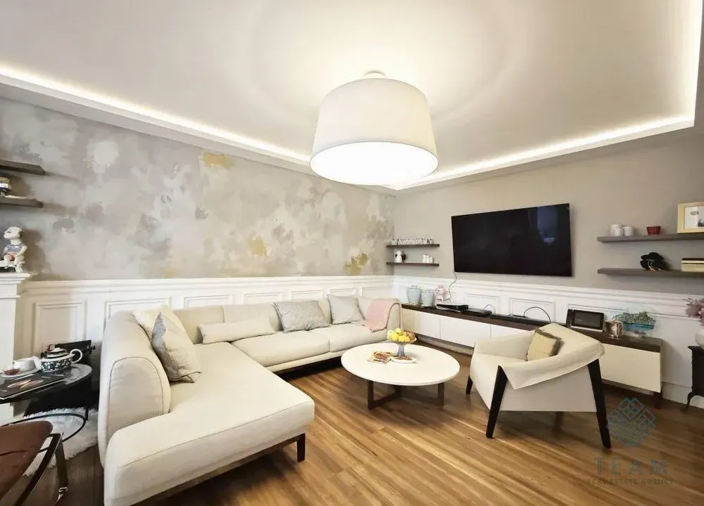 Prodaja, trosoban stan, 122m², Centar, Podgorica