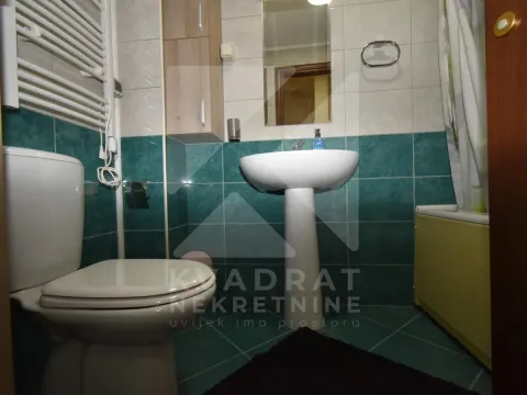 Prodaja, dvosoban stan, 92m², City Kvart, Podgorica - image 13