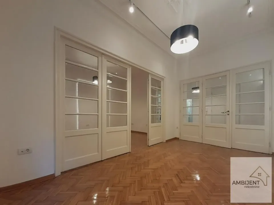 Rent, office space, 83m², Vračar Hram, Vračar Sve Podlokacije