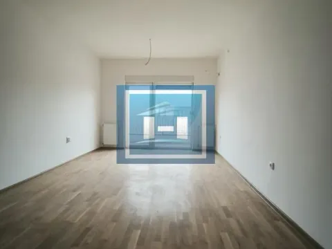 Prodaja, trosoban stan, 92m2, Centar, Kruševac Prodaja, trosoban stan, 92m2, Centar, Kruševac