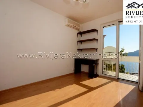 Prodaja, dvosoban stan, 66m², Centar, Herceg Novi - image 1