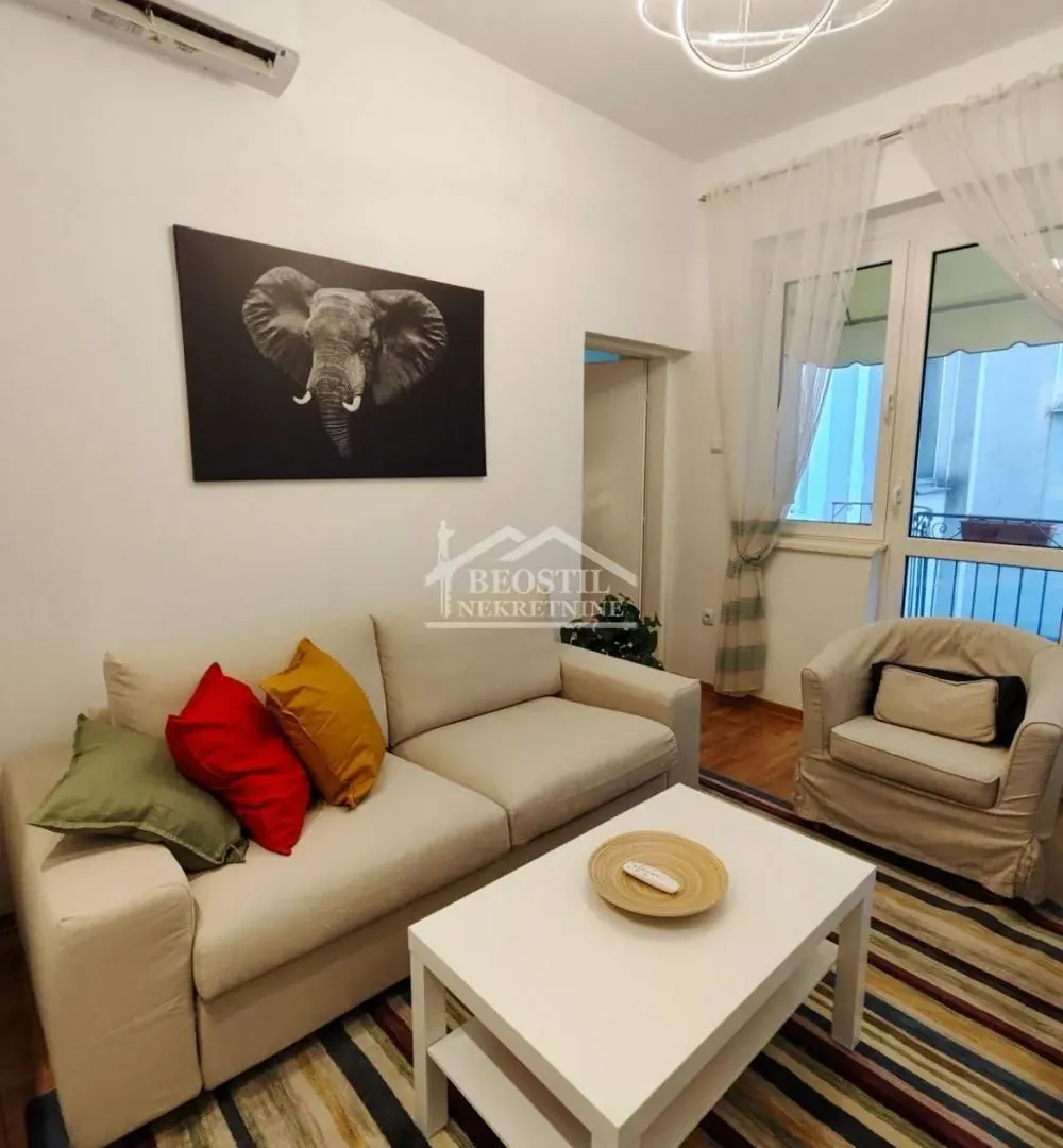 Rent, one bedroom apartment, 35m², Savski Venac, Beograd