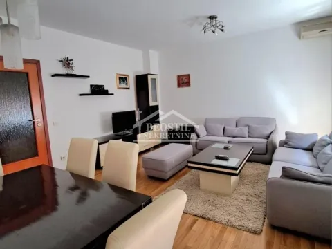 Rent, three bedroom apartment, 81m², Crveni Krst, Beograd - image 2