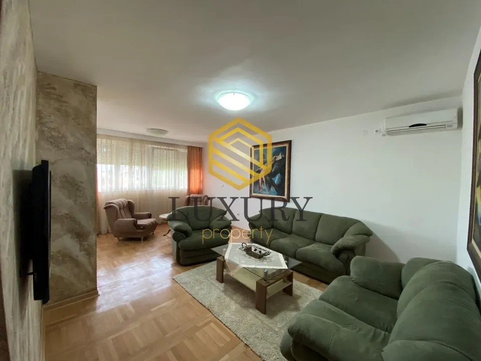 Rent, two bedroom apartment, 80m², Stari Aerodrom, Podgorica