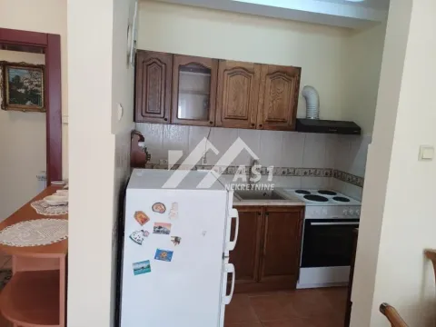 Izdavanje, dvosoban stan, 48m², Bulevar Oslobodjenja, Novi Sad Sve Podlokacije - image 4