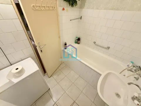 Sale, two bedroom apartment, 65m², Novo naselje, Novi Sad - image 17