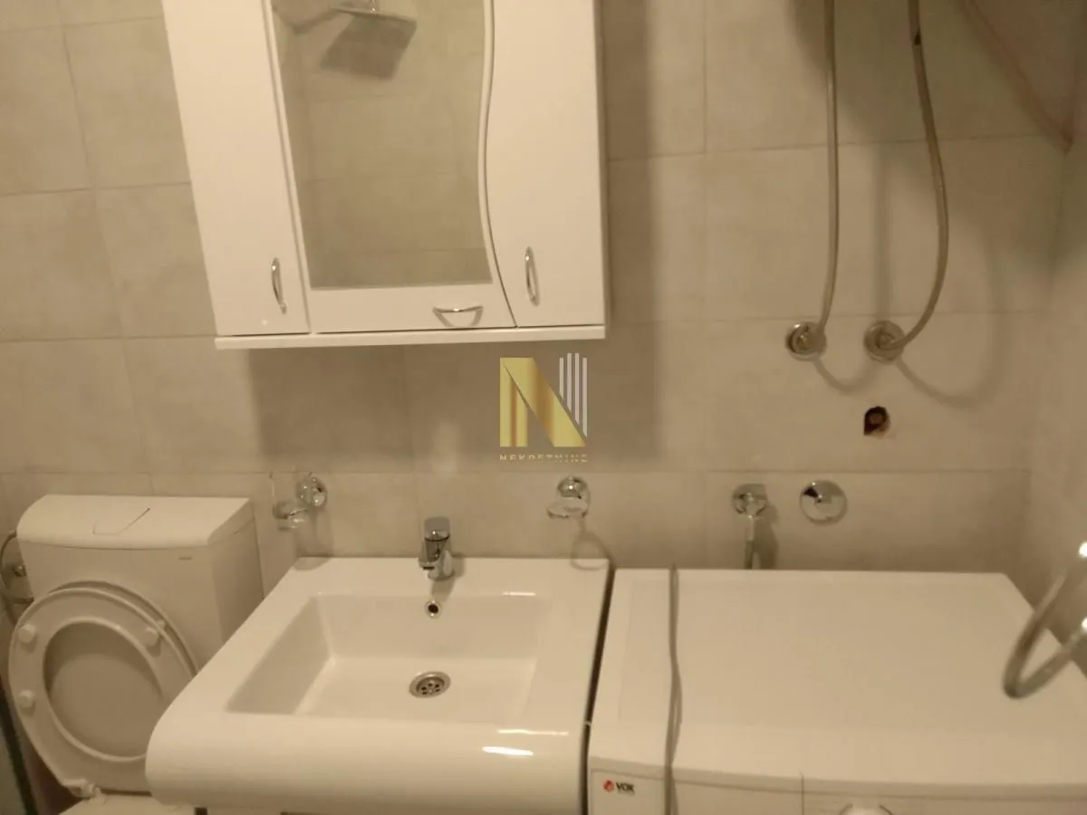 Prodaja, dvosoban stan, 51m², Grbavica, Novi Sad Sve Podlokacije