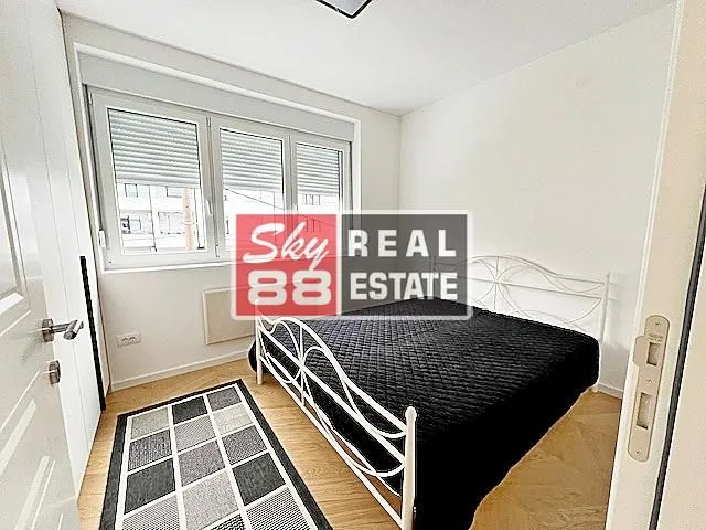 Prodaja, dvosoban stan, 56m², Južni Bulevar, Vračar Sve Podlokacije