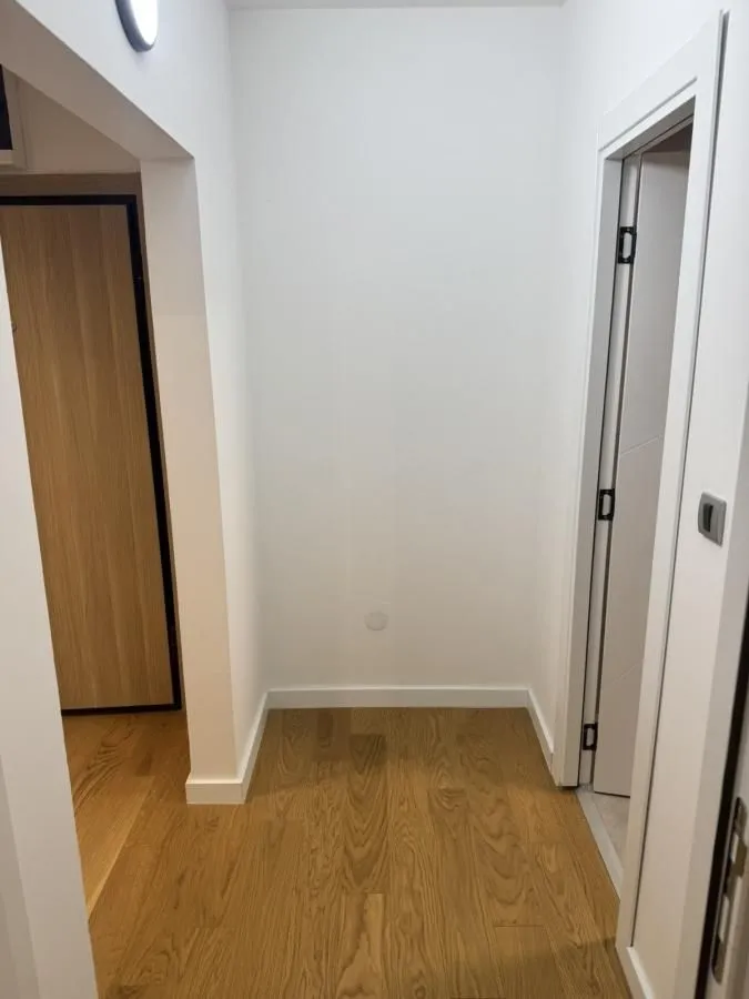 Prodaja, dvosoban stan, 48m², Avijatičarsko naselje, Novi Sad Sve Podlokacije