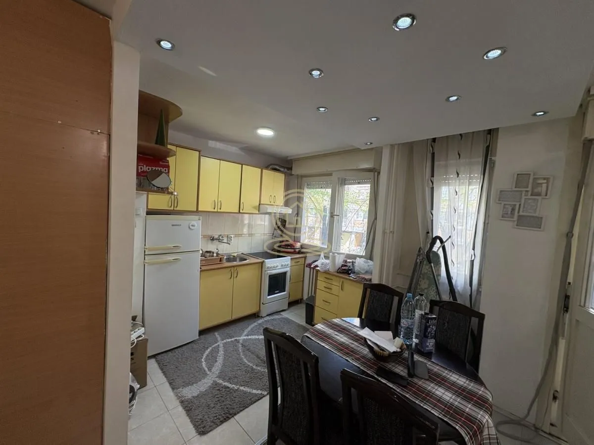 Prodaja, jednosoban stan, 43m², Novo naselje, Novi Sad