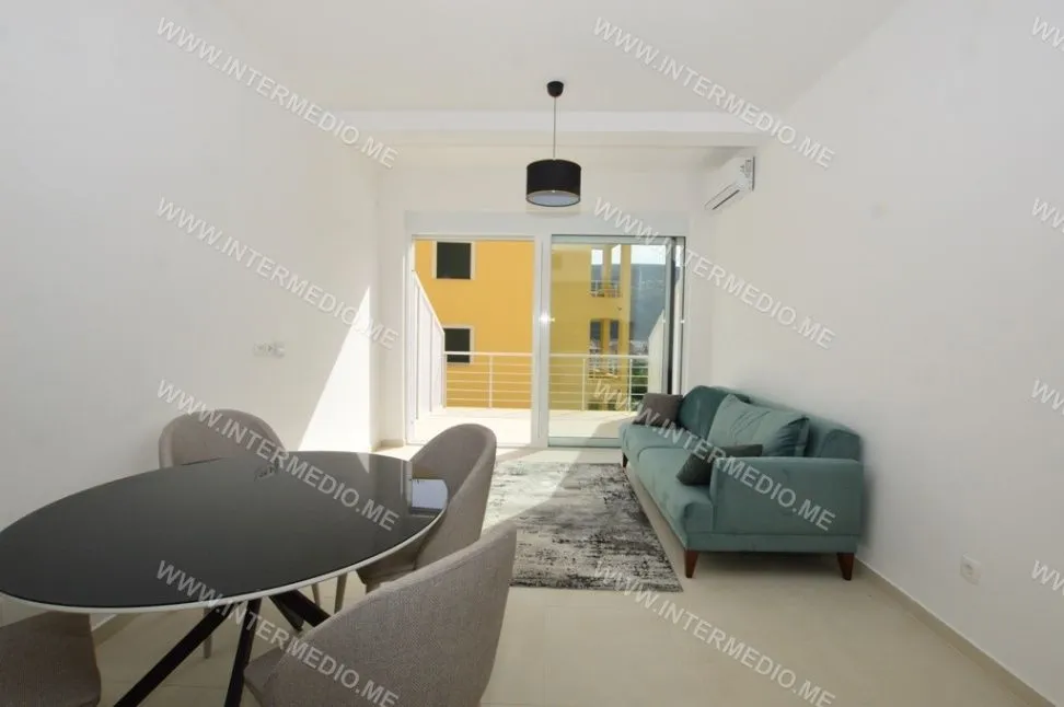 Prodaja, jednosoban stan, 54m², Đenovići, Herceg Novi