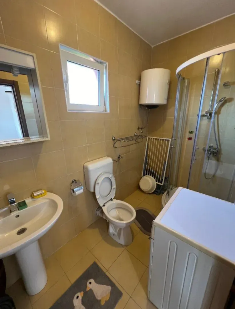 Izdavanje, garsonjera, 30m², Šušanj, Bar