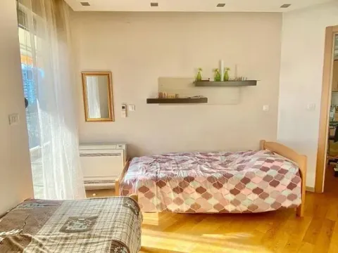 Prodaja, dvosoban stan, 75m², Budva, Crna Gora - image 1