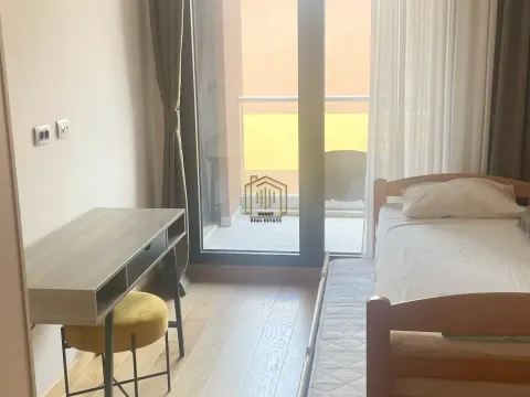Rent, two bedroom apartment, 75m², Kruševac, Podgorica - image 7
