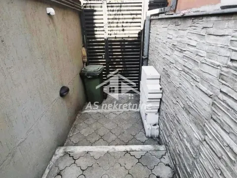 Izdavanje, četvorosoban stan, 100m², Autokomanda, Voždovac Sve Podlokacije - image 25