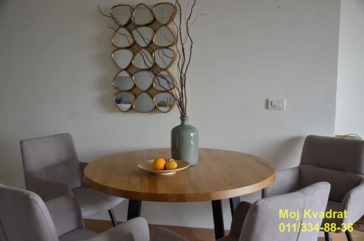 Sale, three bedroom apartment, 82m², Savski Venac, Beograd