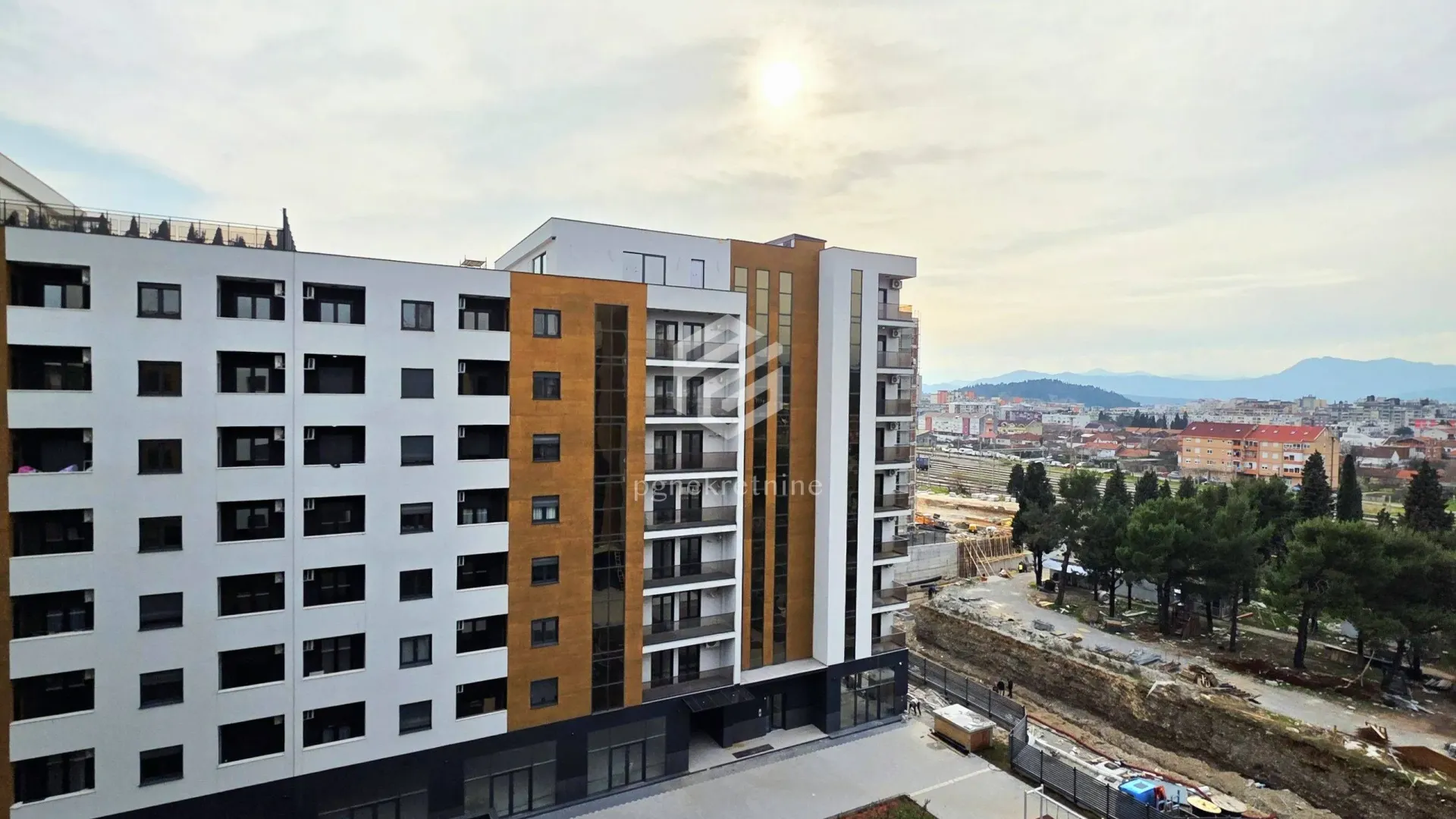 Prodaja, jednosoban stan, 43m², Stari Aerodrom, Podgorica