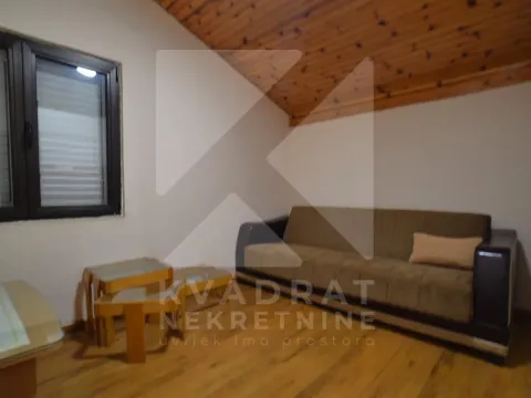 Izdavanje, trosoban stan, 100m², Masline, Podgorica - image 4