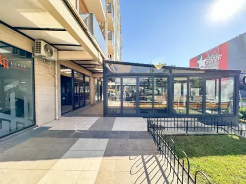 Sale, office space, 166m², City Kvart, Podgorica - image 1