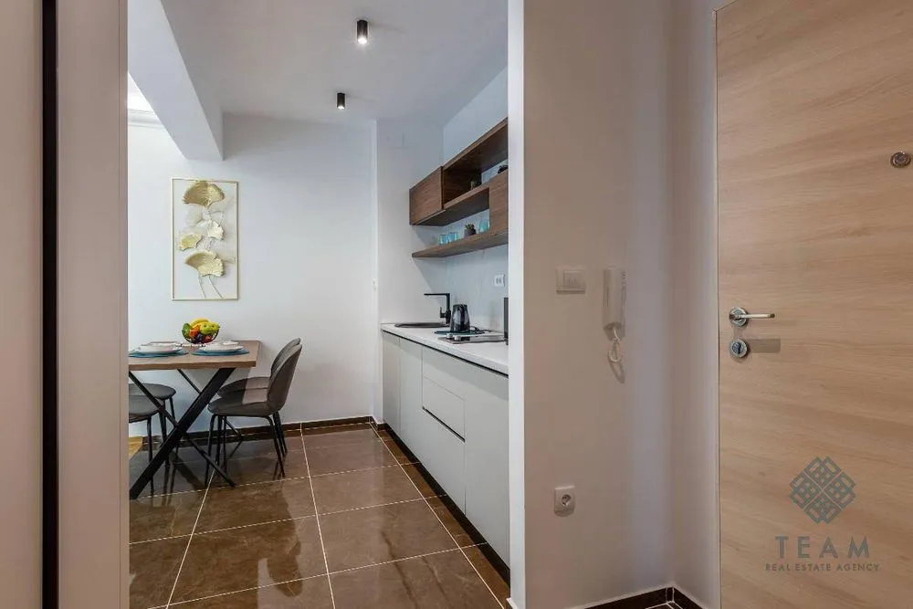 Sale, studio apartment, 36m², Bečići, Budva