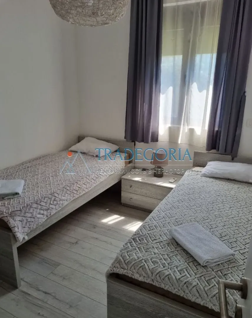 Prodaja, trosoban stan, 79m², Petrovac, Budva