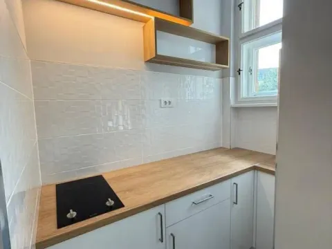 Rent, office space, 123m², Centar, Novi Sad - image 17