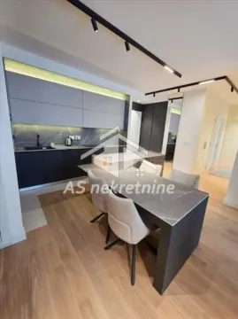 Izdavanje, trosoban stan, 86m², Savski Venac, Beograd - image 8