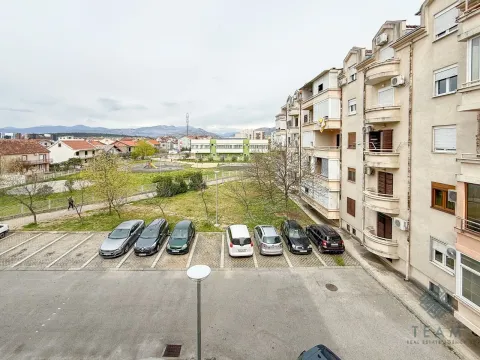 Prodaja, dvosoban stan, 76m², Stari Aerodrom, Podgorica - image 13