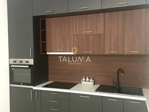 Izdavanje, dvosoban stan, 69m², City Kvart, Podgorica - image 4