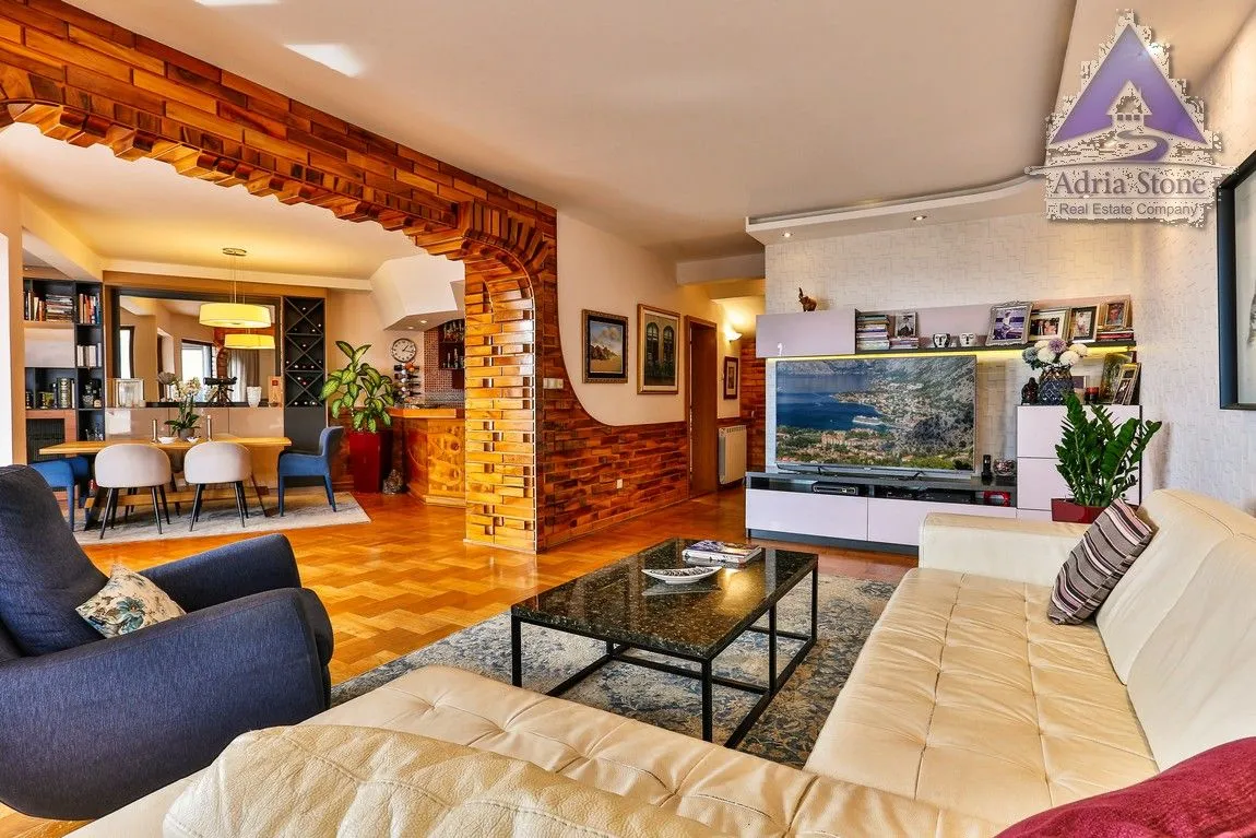 Sale, three bedroom apartment, 156m², Dubovica, Budva