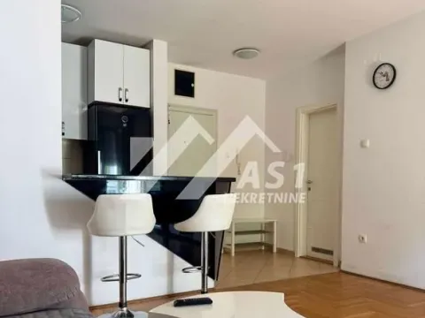 Izdavanje, jednosoban stan, 41m², Grbavica, Novi Sad Sve Podlokacije - image 3