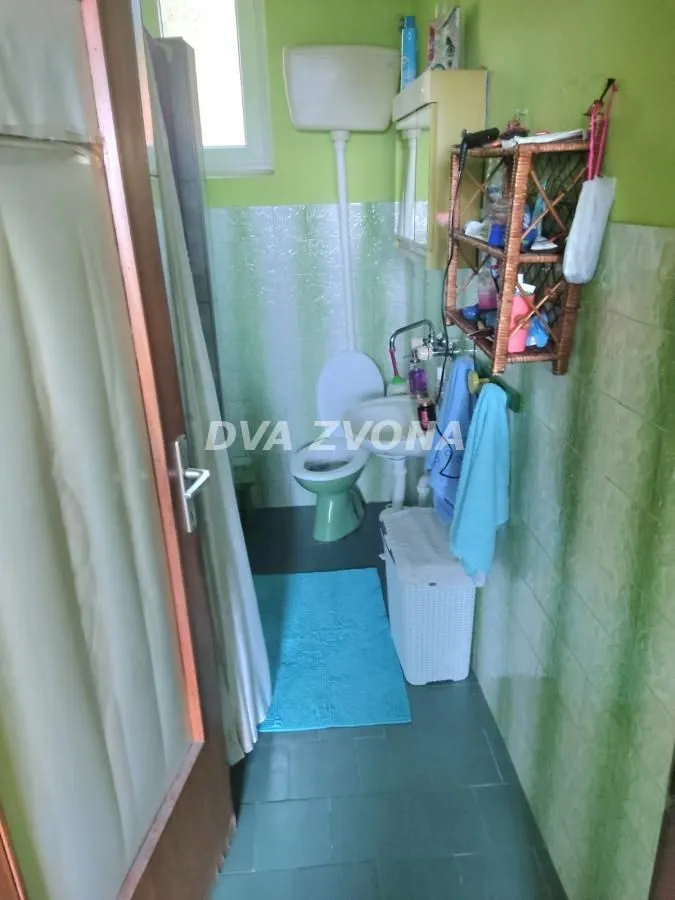 Prodaja, kuća, 146m², Novi Bečej, Zrenjanin