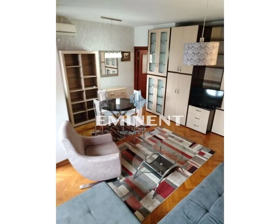 Izdavanje, stan, 40m², Voždovac Sve Podlokacije, Beograd