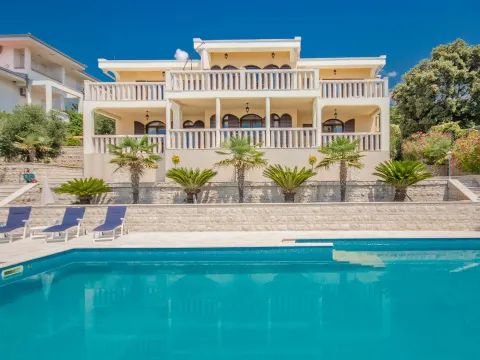 Prodaja, kuća, 524m², Utjeha, Bar