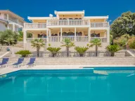 Prodaja, kuća, 524m², Utjeha, Bar - image 1